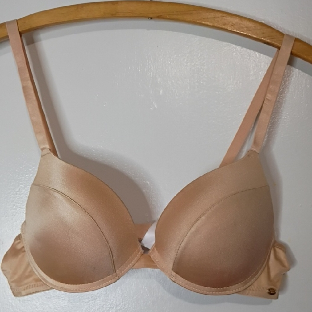 Betsy Johnson Nude Women's Bra Size 38B